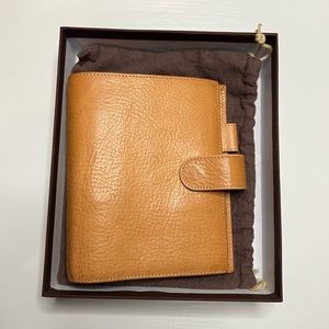 Gillio compagna A6 undyed rings planner